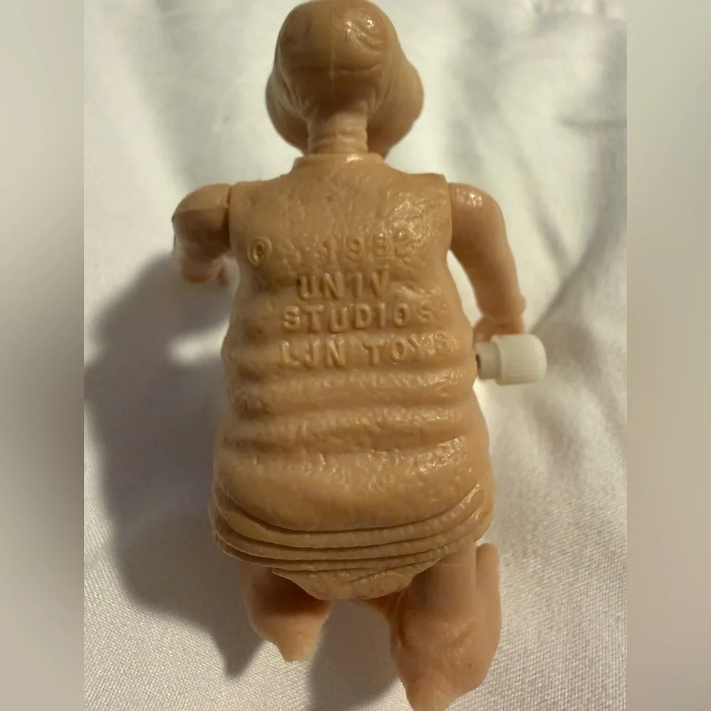 Universal Studios E.T. Movie wind up walkiing toy Vintage 1982 RARE - Picture 3 of 5